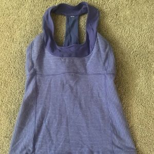 LULULEMON top